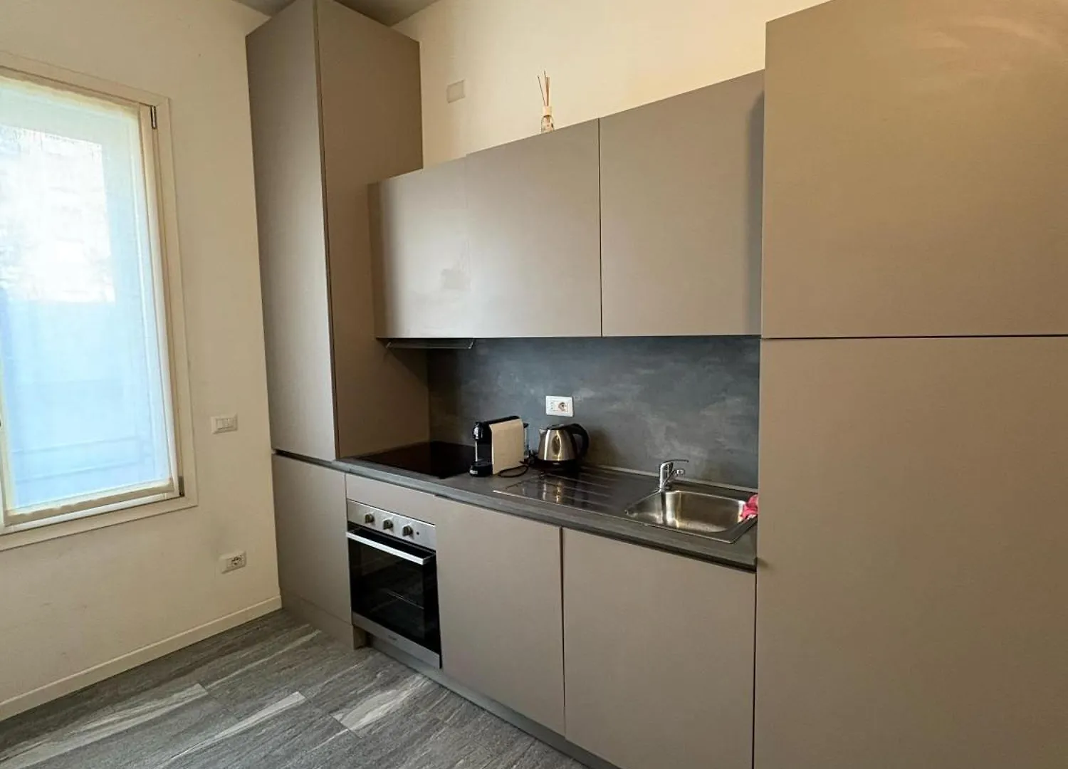 Essential Apartment Sesto San Giovanni 0*,  Italy
