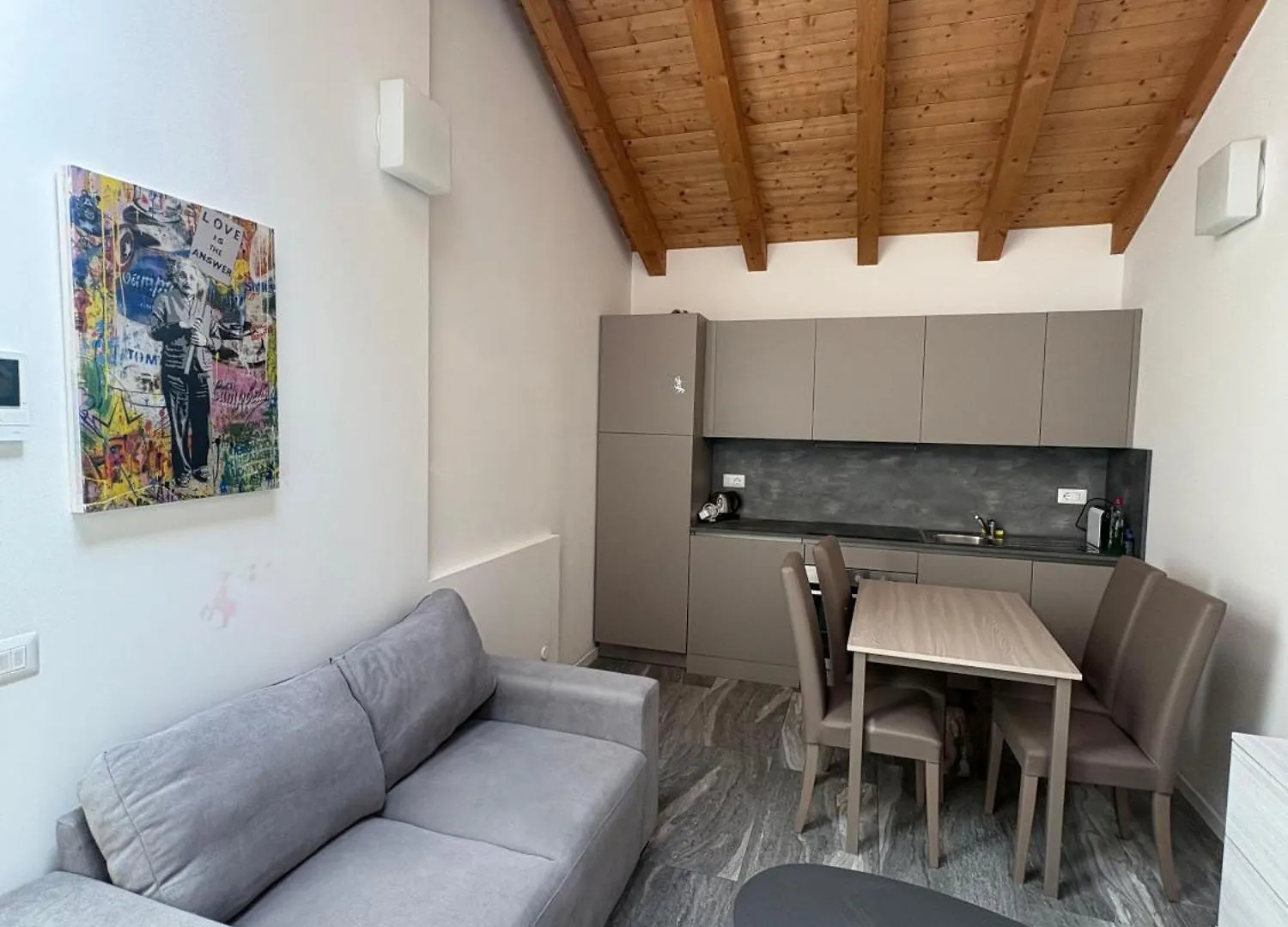 Essential Apartment Sesto San Giovanni