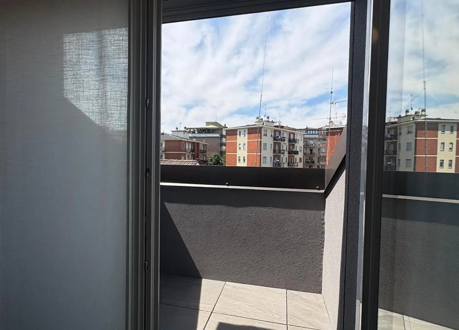 Essential Apartment Sesto San Giovanni 0*,  Italy